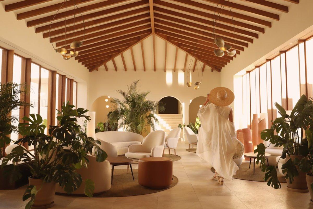 פואנגירולה La Zambra Resort-The Unbound Collection By Hyatt מראה חיצוני תמונה