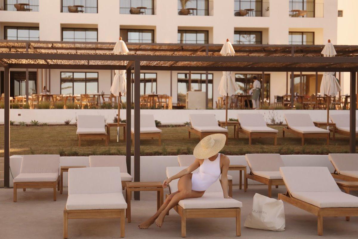 פואנגירולה La Zambra Resort-The Unbound Collection By Hyatt מראה חיצוני תמונה