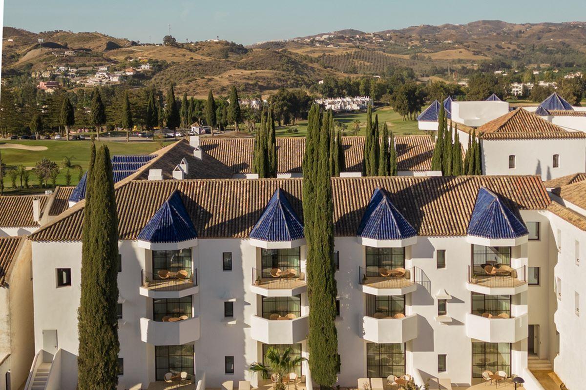 פואנגירולה La Zambra Resort-The Unbound Collection By Hyatt מראה חיצוני תמונה