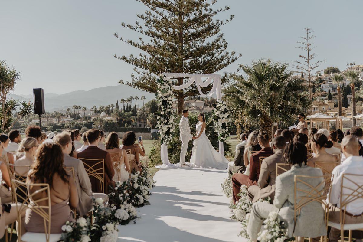 פואנגירולה La Zambra Resort-The Unbound Collection By Hyatt מראה חיצוני תמונה